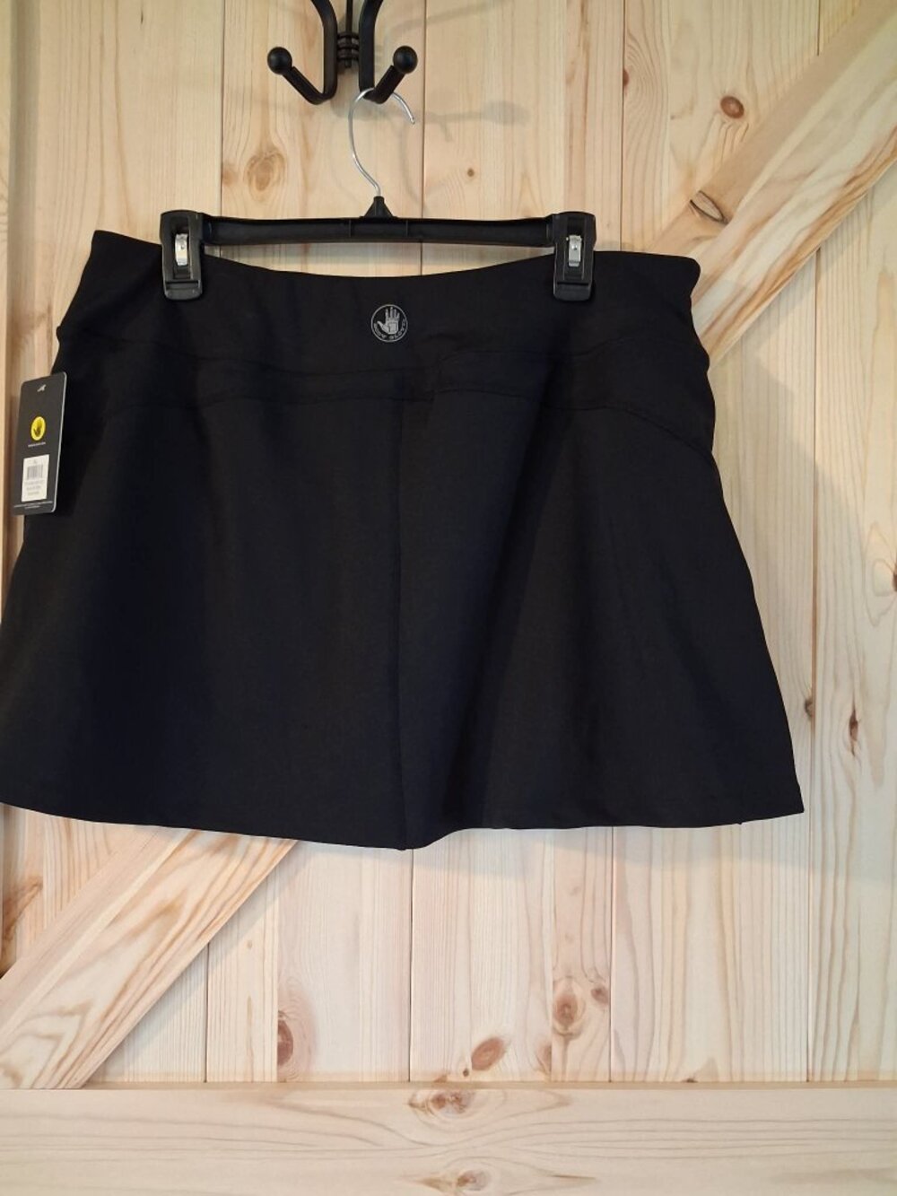 NWT Body Glove Black Skort XL Womens Athletic Tennis Golf Skirt Built-In Shorts